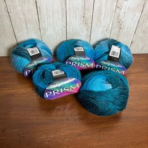 Mary Maxim Prism Yarn in Blue Lagoon